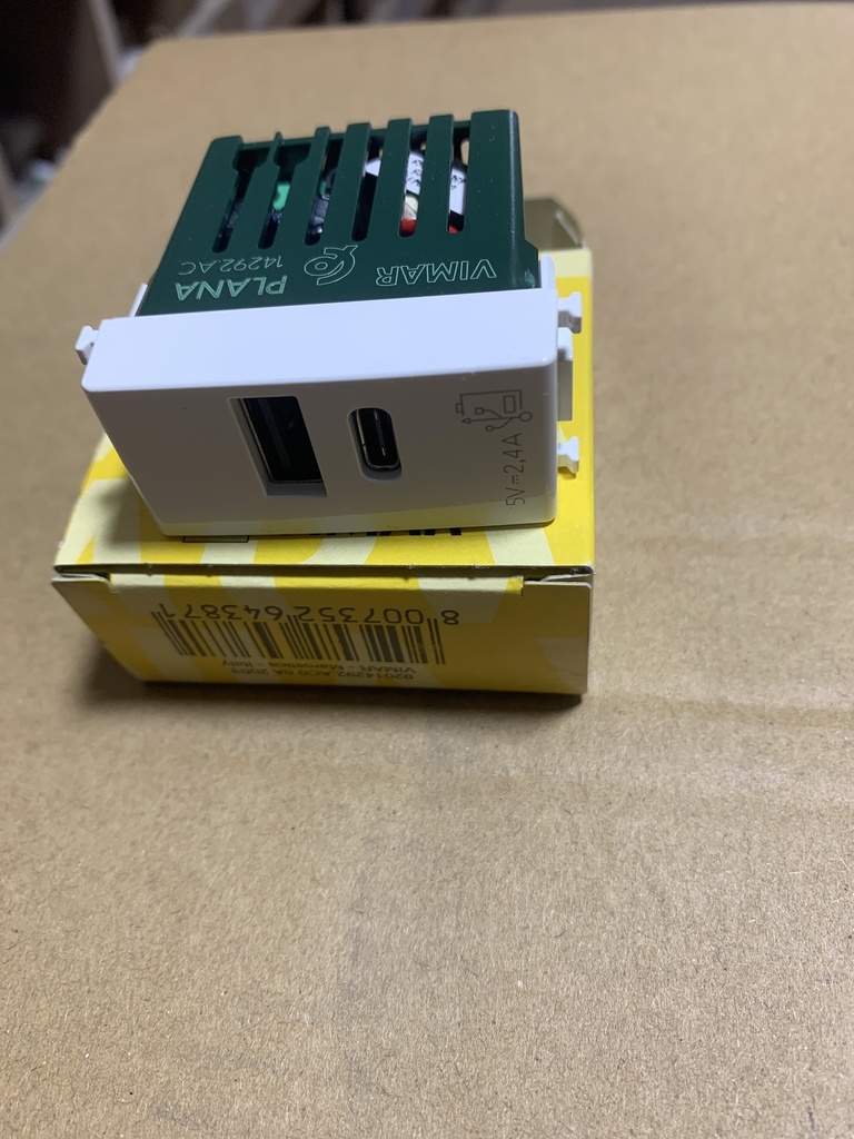بريز USB+C فيمر ايطالي أصلي